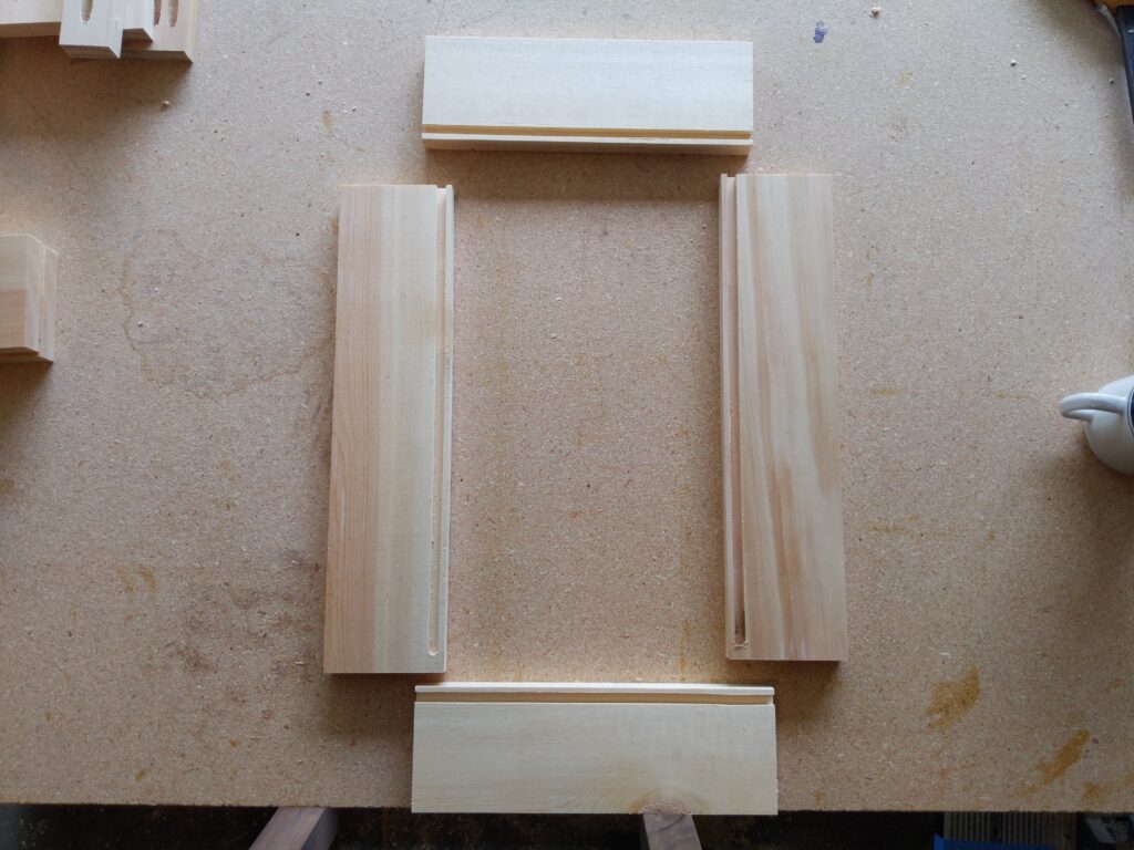How to Build a Drawer with a Router | Tylynn M