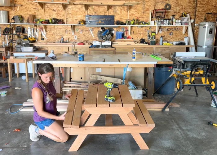 DIY Kids Picnic Table step 6