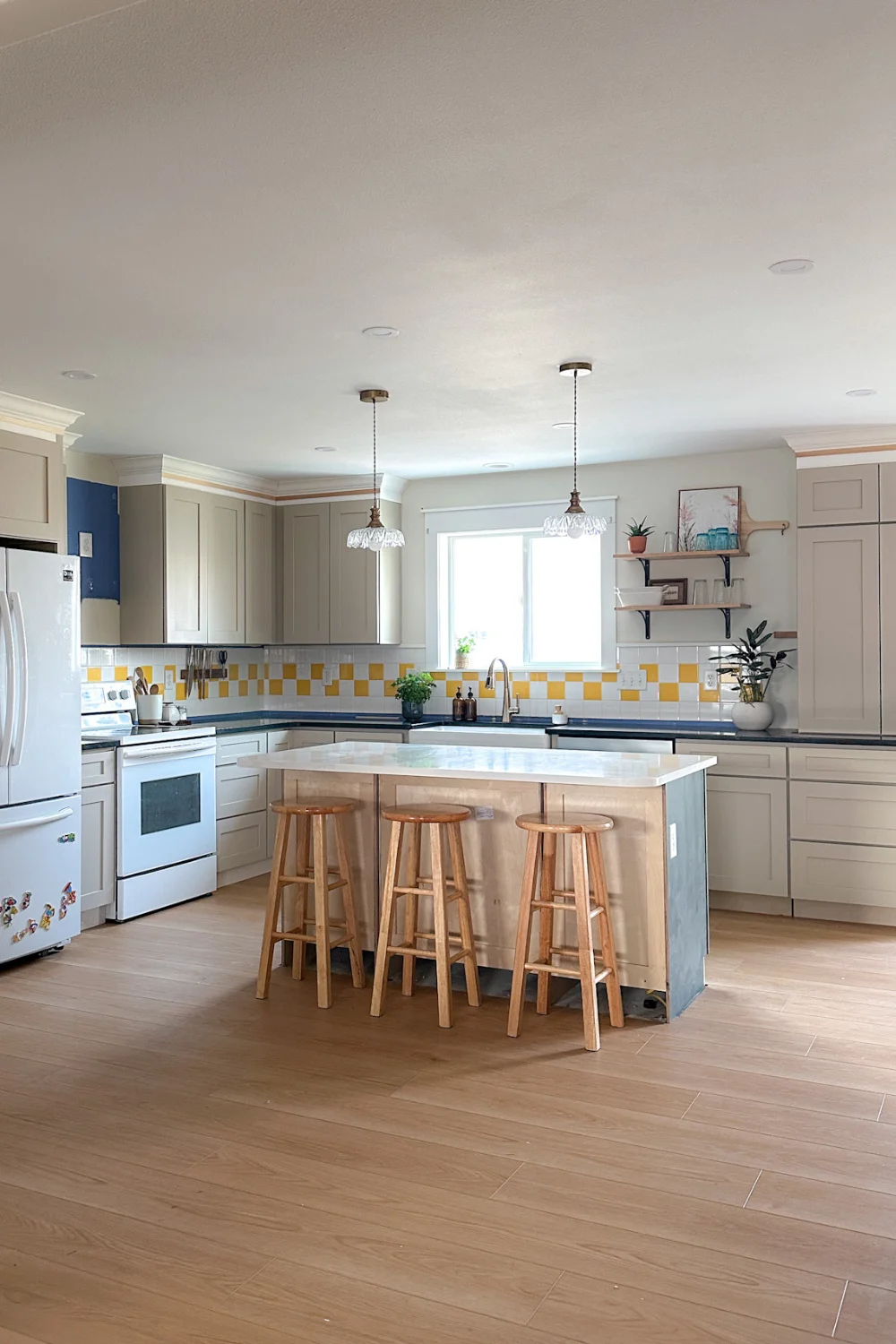 How to Extend Kitchen Cabinets to the Ceiling