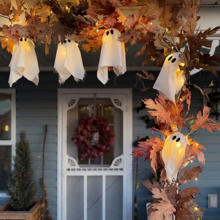 DIY Glowing Ghost Garland